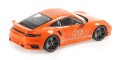 MINICHAMPS-PORSCHE911-COUPE-ORANGE-03.jpg