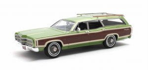 Ford LTD Country Squire  1969 (green metallic)
