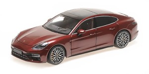 PORSCHE PANAMERA TURBO S - 2020 - RED METALLIC   