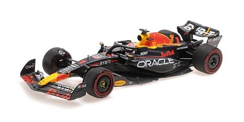 MINICHAMPS ORACLE RED BULL RACING RB19 - MAX VERSTAPPEN - WINNER BAHRAIN GP - 2023a.jpg