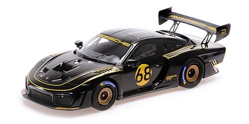 MINICHAMPS PORSCHE 935 19 - BLACK WITH GOLD STRIPES - 2020a.jpg