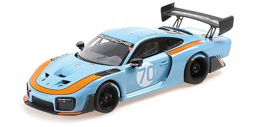 MINICHAMPS PORSCHE 935 19 - BLUE - 2020a.jpg