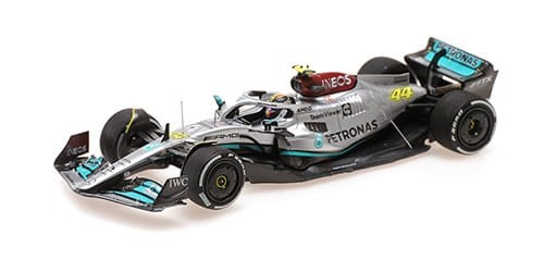 MINICHAMPS MERCEDES-AMG PETRONAS FORMULA ONE TEAM F1 W13 E PERFORMANCE - L. HAMILTON - 300TH GP - FRENCH GP  22a.jpg