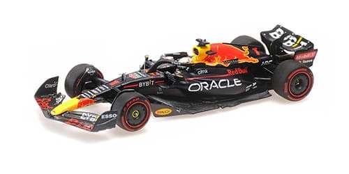 ORACLE RED BULL RACING RB18 - MAX VERSTAPPEN - WINNER HUNGARIAN GP 2022a.jpg