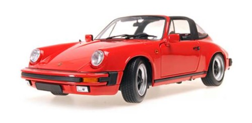 Minichamps PORSCHE 911 CARRERA 3.2 TARGA_3.jpg