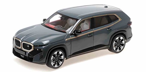 Minichamps 110023300  BMW XM GREEN_1.jpg