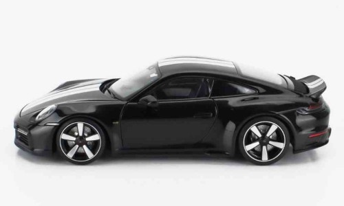 Minichamps 110069200 PORSCHE 911 black_1.jpg