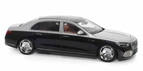 Almost Real ALM820120 MERCEDES MAYBACH.jpg