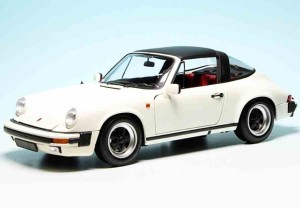 Porsche 911 Carrera Targa 3.2 (1983) , 1:18 Minichamps 100063062