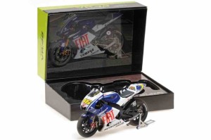 YAMAHA YZR-M1 – TEAM FIAT YAMAHA – VALENTINO ROSSI – WORLD CHAMPION MOTOGP 2009 – DIRTY VERSION - L.E. 946 pcs.