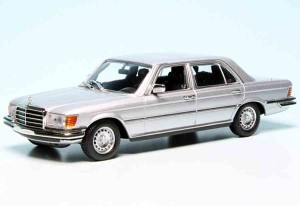 Mercedes Benz 450SEL 6.9 Limousine (W116) (1976)  ,  1:43 Minichamps 940039200