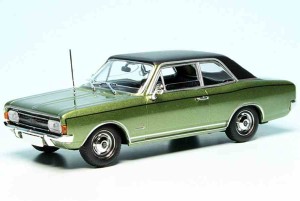 Opel Commodore A (1970)  ,  1:43 Minichamps 940046160