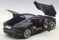 Autoart_73652_8.jpg