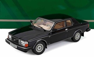 Volvo 262C Bertone black 1981 ,1:18 Cult Scale Models CML022-2