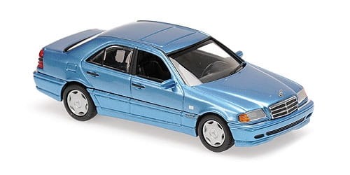 minichamps_940037060.jpg
