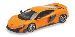 McLaen 675LT Coupe 2015 (McLaren oramge)