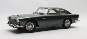 Aston Martin DB4 1962 (metallic green) 