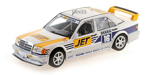 minichamps_155903616.jpg