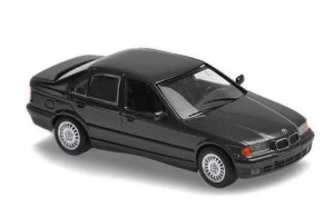 BMW 3-Series Limousine 1992 (black metallic)