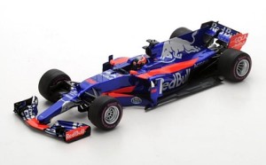 Scuderia Toro Rosso Renault STR12 #26 Daniil Kvyat Australian GP 2017  